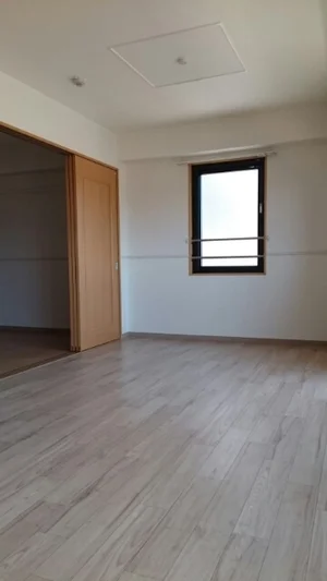 高松市のマンスリーマンション・ウィークリーマンション「サンライズ　新池 201・洋室(No.1398327)」メイン画像