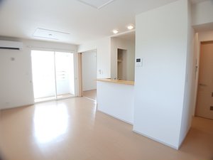 のマンスリーマンション・ウィークリーマンション「サンブロッサムＢ 202・洋室(No.1399112)」メイン画像