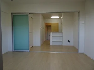 中頭郡西原町のマンスリーマンション・ウィークリーマンション「キャッスル　エイト 104・洋室(No.1399296)」メイン画像