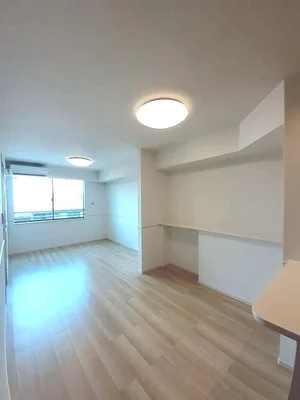 香川県のマンスリーマンション・ウィークリーマンション「プレッソ春日 303・洋室(No.1399519)」メイン画像