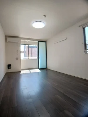 のマンスリーマンション・ウィークリーマンション「カーサ　ビアンカ 203・洋室(No.1400401)」メイン画像