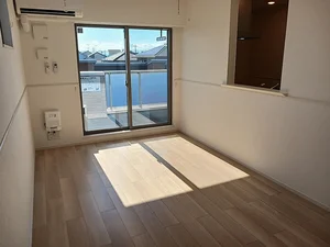 さいたま市見沼区のマンスリーマンション・ウィークリーマンション「カーサ　ビアンカ　デュエ 303・洋室(No.1400457)」メイン画像