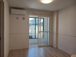 福井駅（福井県）のマンスリーマンション・ウィークリーマンション「ステイズ　河合 102・洋室(No.1400616)」メイン画像