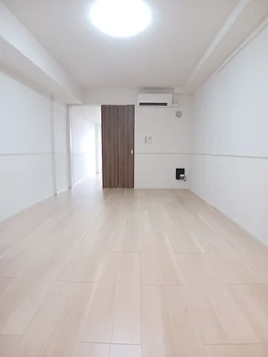 平井駅（東京都）のマンスリーマンション・ウィークリーマンション「ＣＲＥＶＡＮＣＥ亀戸 303・洋室(No.1400927)」メイン画像