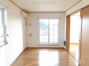 のマンスリーマンション・ウィークリーマンション「サニープラシードＡ 202・洋室(No.1401018)」メイン画像