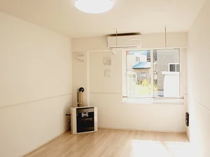 札幌市西区のマンスリーマンション・ウィークリーマンション「インテルノ　イースト 103・洋室(No.1401245)」メイン画像