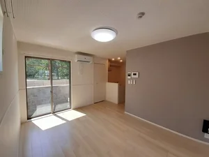 京都経済短期大学周辺のマンスリーマンション・ウィークリーマンション「ｈｅａｌ　ｃｏｕｒｔ　Ｋ．Ｎ． 102・洋室(No.1402275)」メイン画像