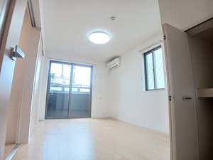 大阪府のマンスリーマンション・ウィークリーマンション「サニーレジデンス西三国Ｈ 102・洋室(No.1402544)」メイン画像