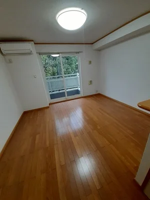 西条市のマンスリーマンション・ウィークリーマンション「ガーデン　ヴィラＢ 202・洋室(No.1402882)」メイン画像
