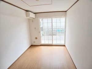 のマンスリーマンション・ウィークリーマンション「セゾンパルテール 102・洋室(No.1403281)」メイン画像