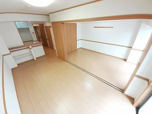 中頭郡西原町のマンスリーマンション・ウィークリーマンション「さくらマンション 103・洋室(No.1403424)」メイン画像
