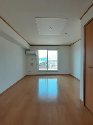 のマンスリーマンション・ウィークリーマンション「マ－ヴェラスＣ 204・洋室(No.1403578)」メイン画像