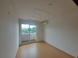 のマンスリーマンション・ウィークリーマンション「サンヒルズ金谷台Ⅰ 102・洋室(No.1403774)」メイン画像