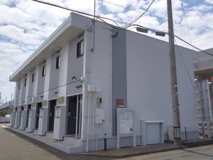 仁愛女子短期大学周辺のマンスリーマンション・ウィークリーマンション「レオパレスリビエール 102(No.1404005)」メイン画像