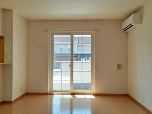 のマンスリーマンション・ウィークリーマンション「ジェルメＢ 102・洋室(No.1404257)」メイン画像