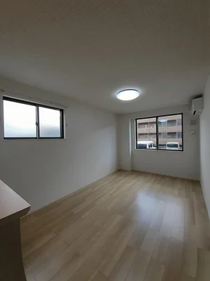 のマンスリーマンション・ウィークリーマンション「ナリワリ　ハッタ 101・洋室(No.1404400)」メイン画像