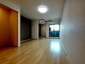 のマンスリーマンション・ウィークリーマンション「彦内南 202・洋室(No.1404419)」メイン画像