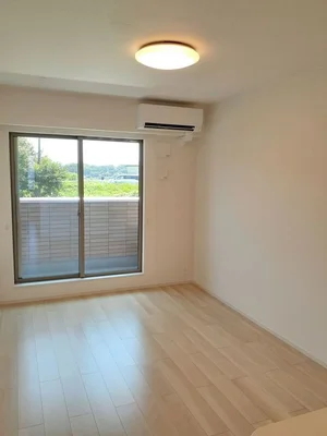 伊勢市のマンスリーマンション・ウィークリーマンション「メゾン　アンソレイエ　Ａ 203・洋室(No.1404445)」メイン画像