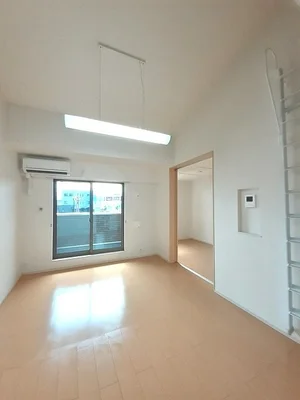 香川県のマンスリーマンション・ウィークリーマンション「ドルチェ・ビータⅢ 202・洋室(No.1404560)」メイン画像
