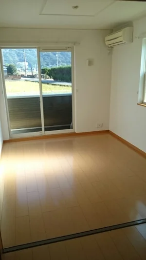 山口県立総合医療センター周辺のマンスリーマンション・ウィークリーマンション「カーサベルデ 101・洋室(No.1404947)」メイン画像
