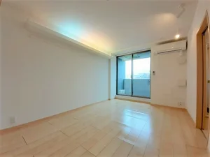 のマンスリーマンション・ウィークリーマンション「ロイヤルステイツ 303・洋室(No.1405528)」メイン画像