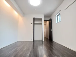 豊中市のマンスリーマンション・ウィークリーマンション「Ｆｌｏｕｒｉｓｈ 101・洋室(No.1405833)」メイン画像