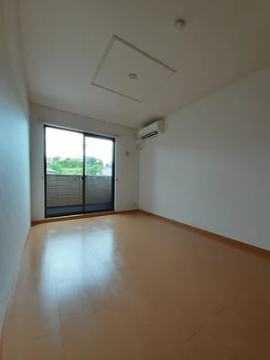 のマンスリーマンション・ウィークリーマンション「リヴァーブライト 102・DK(No.1405838)」メイン画像