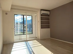 地方独立行政法人大月市立中央病院周辺のマンスリーマンション・ウィークリーマンション「ラルチェⅠ 203・洋室(No.1405951)」メイン画像