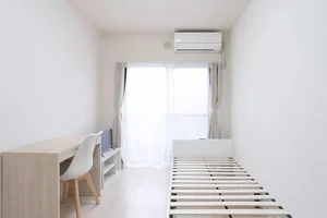 のマンスリーマンション・ウィークリーマンション「【京浜急行電鉄本線 黄金町駅】メゾン・ド・セヴェールNo.2 504・1R(No.1406446)」メイン画像