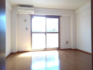 のマンスリーマンション・ウィークリーマンション「グラン　レジーナ 302・洋室(No.1406761)」メイン画像