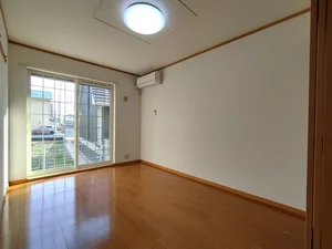 西脇市のマンスリーマンション・ウィークリーマンション「プラムガーデンハウス 104・洋室(No.1406818)」メイン画像