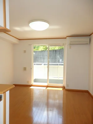 広島県のマンスリーマンション・ウィークリーマンション「ハーモニー 202・洋室(No.1406923)」メイン画像