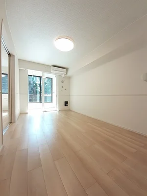 のマンスリーマンション・ウィークリーマンション「ＳＵＮ１６笠岡Ⅰ 102・洋室(No.1407215)」メイン画像