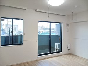 のマンスリーマンション・ウィークリーマンション「ヒカルサさいたまサクラ 304・洋室(No.1407352)」メイン画像