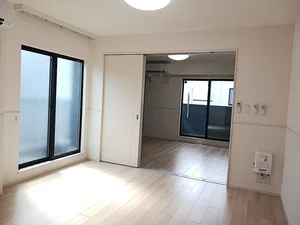 のマンスリーマンション・ウィークリーマンション「ヒカルサさいたまサクラ 301・洋室(No.1407355)」メイン画像