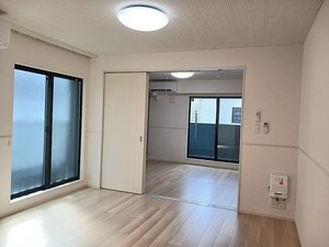 埼玉県のマンスリーマンション・ウィークリーマンション「ヒカルサさいたまサクラ 201・洋室(No.1407360)」メイン画像