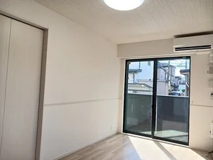 のマンスリーマンション・ウィークリーマンション「ヒカルサさいたまサクラ 105・洋室(No.1407361)」メイン画像