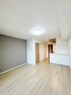 のマンスリーマンション・ウィークリーマンション「ヒルズ山王林 102・洋室(No.1407372)」メイン画像