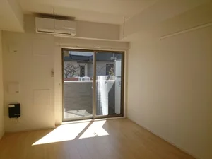 のマンスリーマンション・ウィークリーマンション「アヴァンセ　Ⅰ 101・洋室(No.1407797)」メイン画像