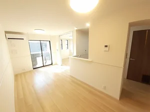 のマンスリーマンション・ウィークリーマンション「カーサ　ファジアーノＡ 202・洋室(No.1408602)」メイン画像