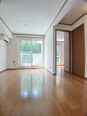 のマンスリーマンション・ウィークリーマンション「フォーリストガーデン　Ａ 202・洋室(No.1408635)」メイン画像