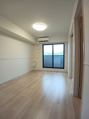 山口駅（山口県）のマンスリーマンション・ウィークリーマンション「カームウェスト 203・洋室(No.1408773)」メイン画像