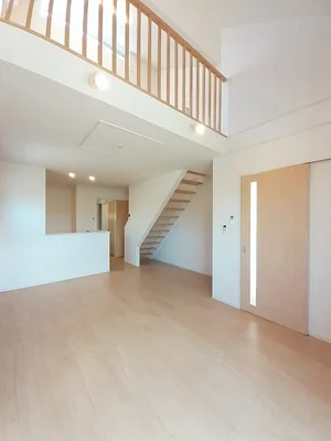 のマンスリーマンション・ウィークリーマンション「シャルム画図Ⅰ番館　Ｅ 101・洋室(No.1408985)」メイン画像