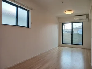 のマンスリーマンション・ウィークリーマンション「ミライズホーム多門寺　ＷＥＳＴ 204・洋室(No.1409369)」メイン画像