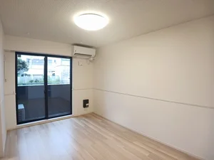 郡山駅（奈良県）のマンスリーマンション・ウィークリーマンション「Ｌａ　Ｃａｓａ　Ｍｉａ　Ｕｎｏ 103・洋室(No.1409817)」メイン画像