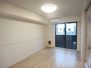 郡山駅（奈良県）のマンスリーマンション・ウィークリーマンション「Ｌａ　Ｃａｓａ　Ｍｉａ　Ｕｎｏ 102・洋室(No.1409818)」メイン画像