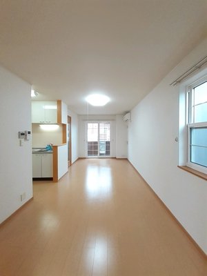 のマンスリーマンション・ウィークリーマンション「Ｅ’ｃｌａｔ　ｆｌｅｕｒ　ＭⅡ 101・洋室(No.1409941)」メイン画像