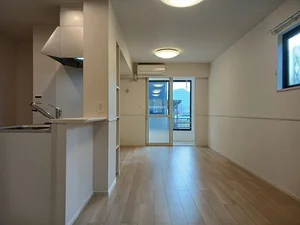福井県のマンスリーマンション・ウィークリーマンション「アンソレイエ高浜Ⅱ 101・洋室(No.1410104)」メイン画像