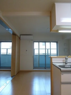 滋賀県のマンスリーマンション・ウィークリーマンション「マジコール　コーポ 105・洋室(No.1410749)」メイン画像