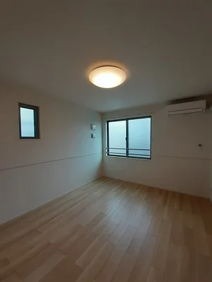 滋賀県のマンスリーマンション・ウィークリーマンション「コンフォルタ東近江Ⅱ 205・洋室(No.1410754)」メイン画像